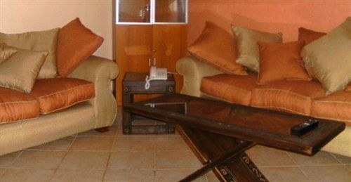 Fahari Guest House Nairobi Exterior photo